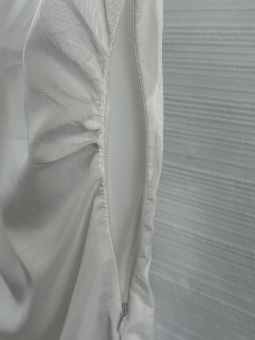 White Satin-Look Ruched Shirt Dress Minimalist Chic Side Tie Button Front Sz S - Picture 10 of 11
